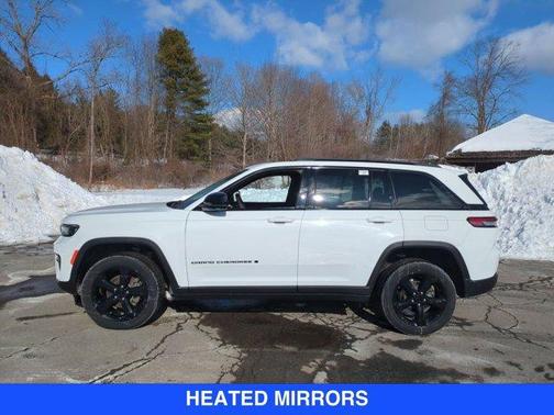 2023 Jeep Grand Cherokee Altitude