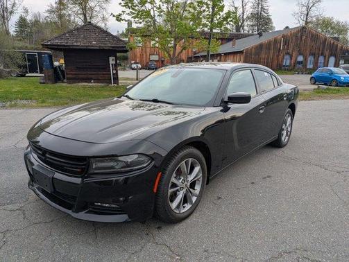 Pitch Black Clearcoat 2021 Dodge Charger SXT