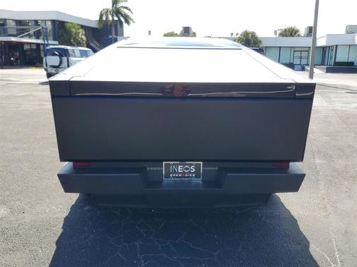 2024 Tesla Cybertruck All-Wheel Drive