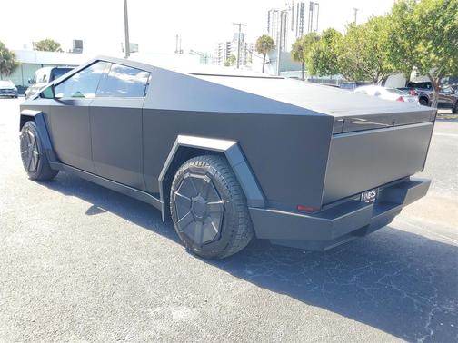 2024 Tesla Cybertruck All-Wheel Drive