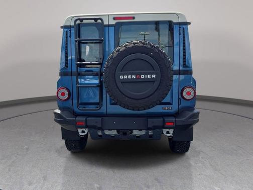 Shale Blue 2026 INEOS Grenadier Fieldmaster Edition