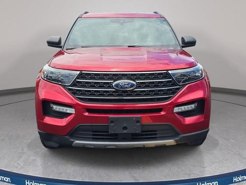 Rapid Red Metallic Tinted Clearcoat 2020 Ford Explorer XLT
