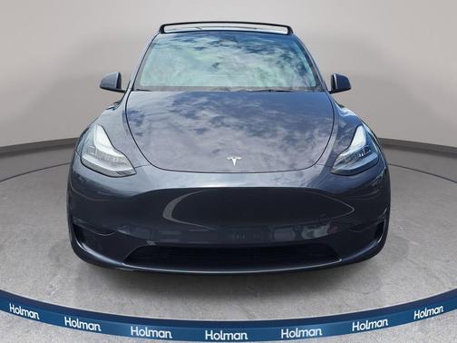 Midnight Silver Metallic 2023 Tesla Model Y Long Range Dual Motor All-Wheel Drive