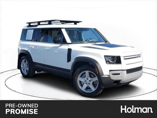 2022 Land Rover Defender 110 SE