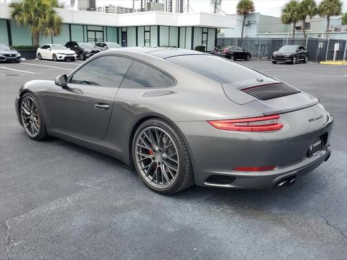2017 Porsche 911 Carrera S