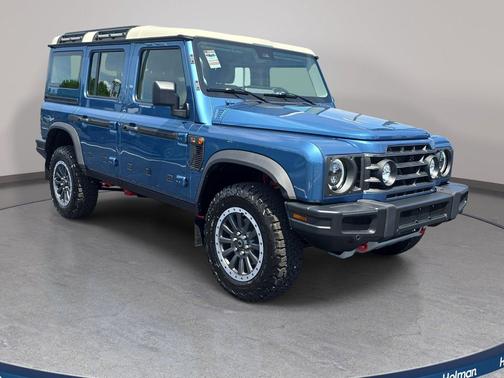 Shale Blue Metallic 2026 INEOS Grenadier Fieldmaster Edition