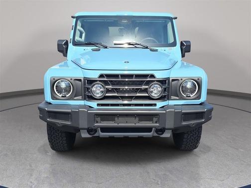 2025 INEOS Grenadier AWD