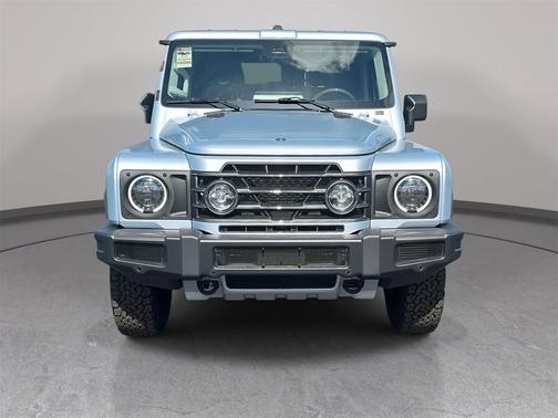 2025 INEOS Grenadier AWD