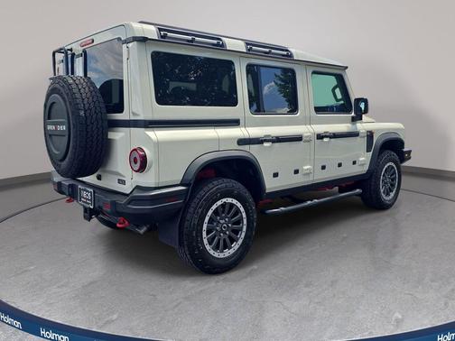 Scottish White 2026 INEOS Grenadier Fieldmaster Edition
