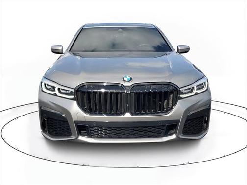 2021 BMW 750 i xDrive
