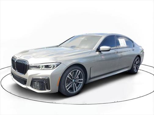 2021 BMW 750 i xDrive