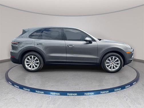 2022 Porsche Cayenne Cayenne