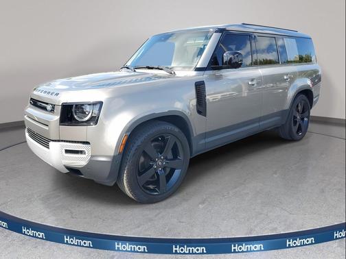 2023 Land Rover Defender 130 SE