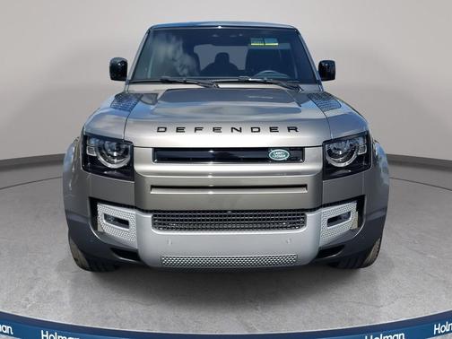 2023 Land Rover Defender 130 SE
