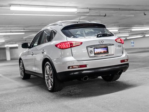 Liquid Platinum 2011 INFINITI EX35 Journey