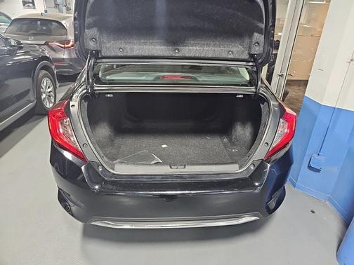 Crystal Black Pearl 2020 Honda Civic EX
