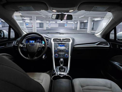 2014 Ford Fusion Hybrid S