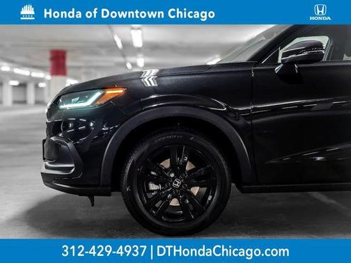 Crystal Black Pearl 2027 Honda HR-V Sport