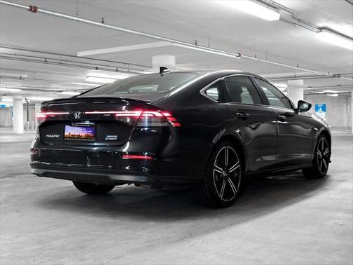 2023 Honda Accord Hybrid Base