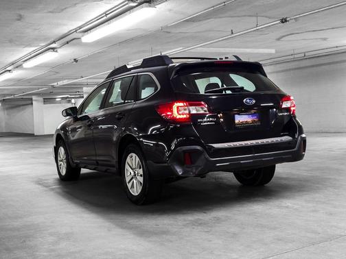 2019 Subaru Outback 2.5i