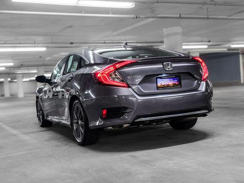 Modern Steel Metallic 2020 Honda Civic EX-L