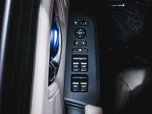 Wy 2026 Honda Pilot Touring 8-Passenger