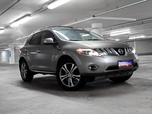 2009 Nissan Murano LE