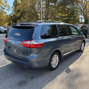 2015 Toyota Sienna XLE Premium