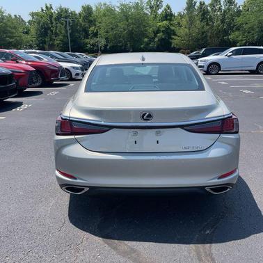 2019 Lexus ES 350 Base