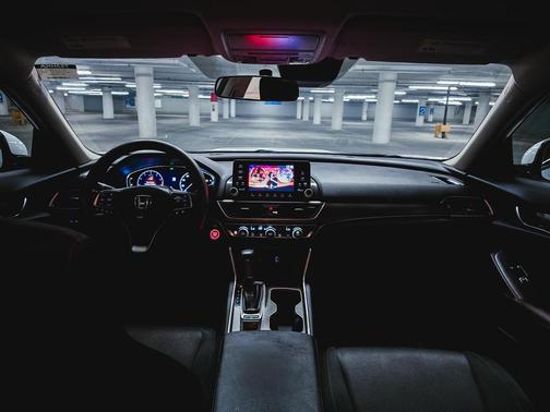 Platinum White Pearl 2019 Honda Accord LX