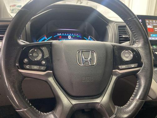 Crystal Black Pearl 2020 Honda Odyssey EX-L