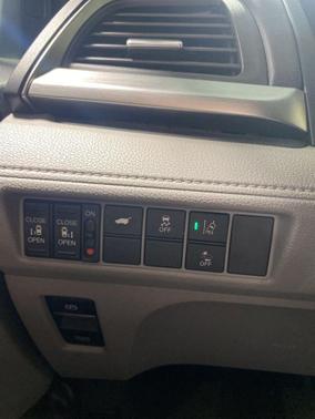 Crystal Black Pearl 2020 Honda Odyssey EX-L