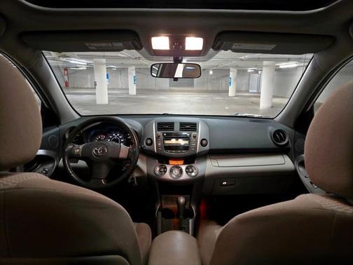 2006 Toyota RAV4 Limited
