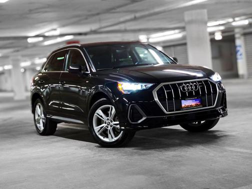 2021 Audi Q3 45 S line Premium
