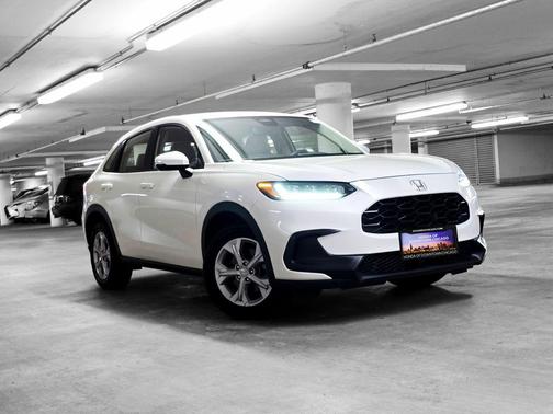 2023 Honda HR-V LX