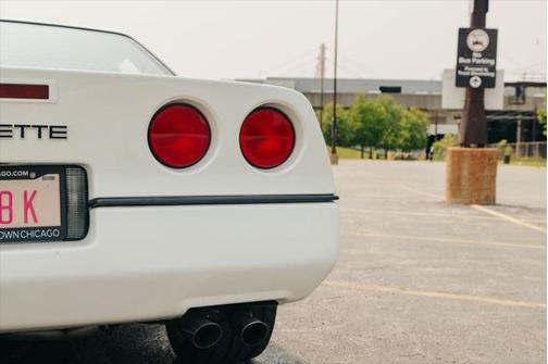 1990 Chevrolet Corvette Base
