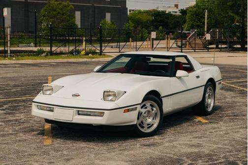 1990 Chevrolet Corvette Base