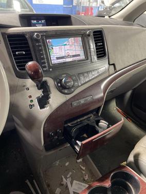 2014 Toyota Sienna Limited