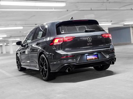 Graphite Gray/Black Roof 2024 Volkswagen Golf GTI 1.4T TSI