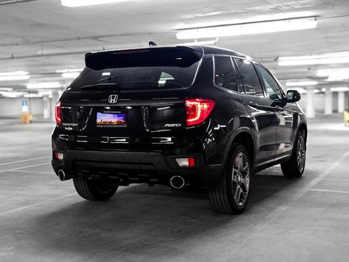 Crystal Black Pearl 2023 Honda Passport AWD EX-L