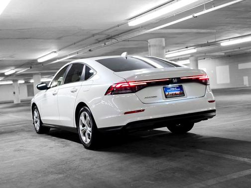 2023 Honda Accord LX 1.5T