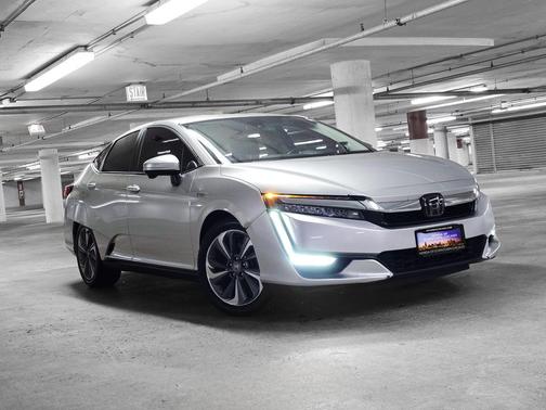 2018 Honda Clarity Plug-In Hybrid Touring