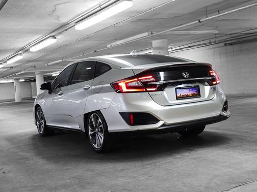 2018 Honda Clarity Plug-In Hybrid Touring