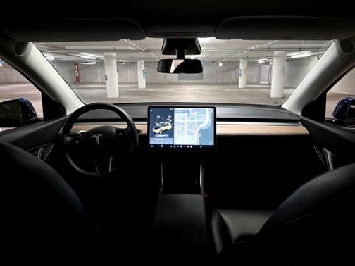 2021 Tesla Model Y Standard Range Rear-Wheel Drive