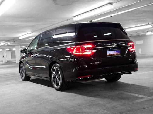 2023 Honda Odyssey Elite