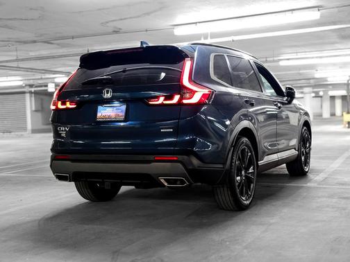 2023 Honda CR-V Hybrid Sport Touring AWD