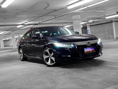 2018 Honda Accord Touring 2.0T
