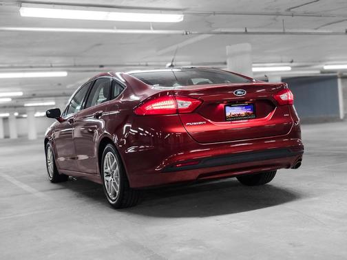 Sunset Metallic 2014 Ford Fusion SE