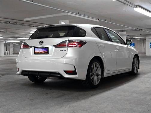 2016 Lexus CT 200h Base