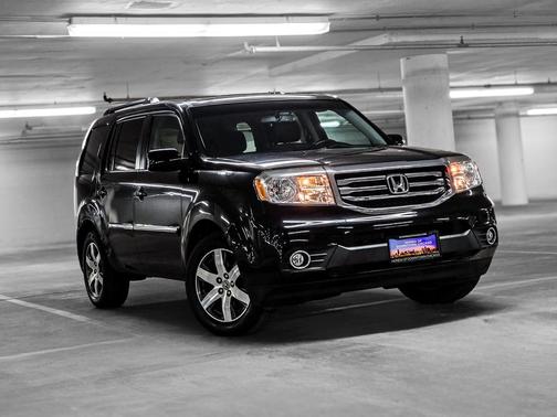 Crystal Black Pearl 2012 Honda Pilot Touring